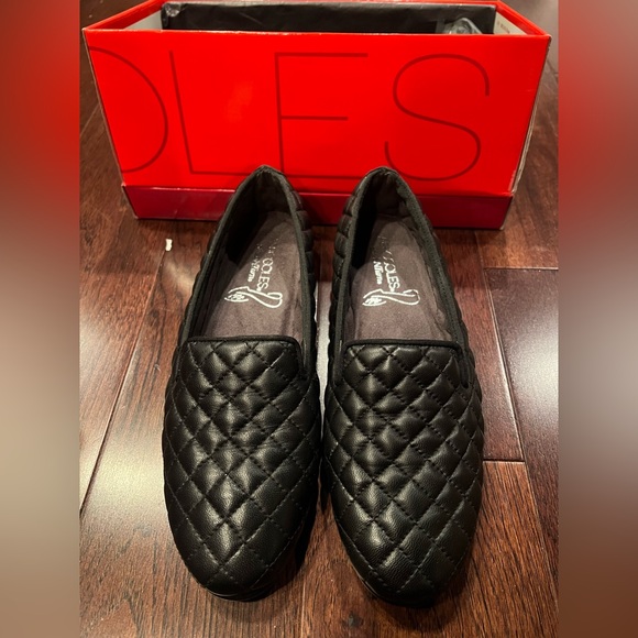 AEROSOLES Shoes - Brand new AEROSOLES Women’s Quilted Black Slip-Ons